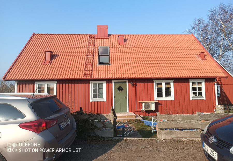 takarbete och takreparation med gratis takbesiktning och offert. Alltid med 2 Års Garanti och 10 Års Ansvar